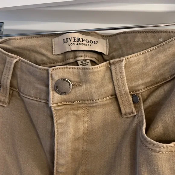 Women’s Liverpool size 2/26 jeans. Biscuit tan color - Picture 2 of 14